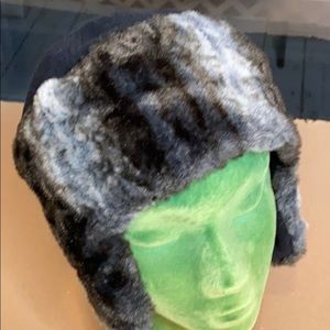 💜💜 Mayser Winter Hat Size S